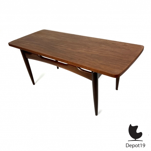 Coffee_table_by_Louis_Van_Teeffelen_for_Webe_1960s__3.jpg