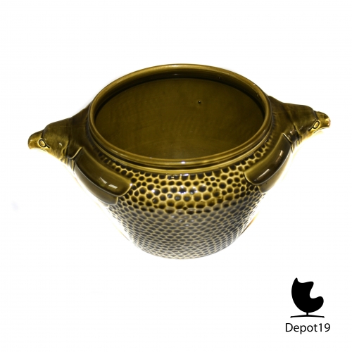 Vintage_Art_deco_green_majolic_planter_pot_with_two_eagle_heads_depot_19_5.jpg