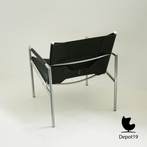 Martin_Visser_Lounge_SZ02_easy_chair_1965_t_spectrum_dutch_design_depot19_Olst__6.jpg