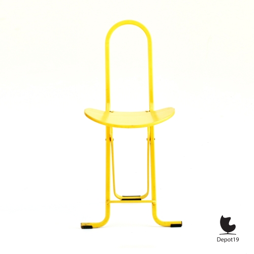 Foldable_yellow_Dafne_chair_by_Gastone_Rinaldi___Depot19_vintage_design_classics_VNTG_6.jpeg