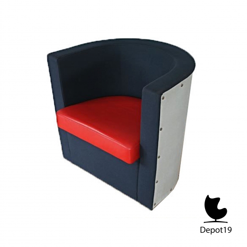El_Lissitzky_Pressa_D62_Lounge_chair_BAUHAUS__TECTA_turnable_chair_1928_depot_19_1.jpg