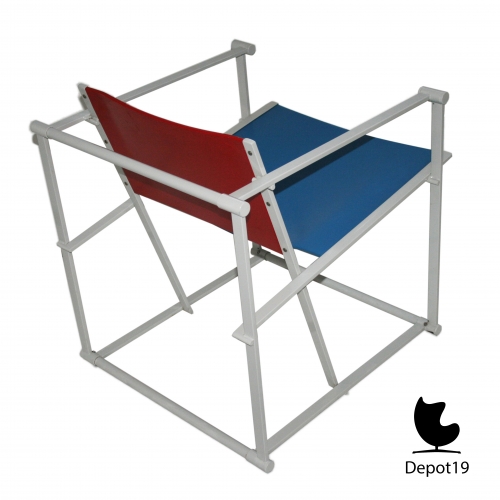 FM60_Chair_Pastoe_Radboud_van_Beekum_design_Rietveld_style_depot_19_10.jpg