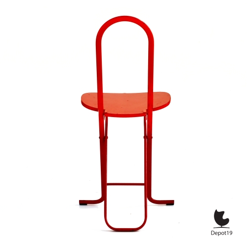 Foldable_red_Dafne_chair_by_Gastone_Rinaldi__Depot19_vintage_design_classics_VNTG_1.jpeg