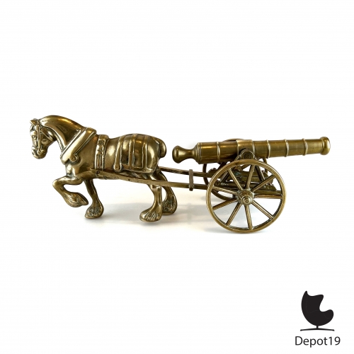 Vintage_Solid_Brass_Draft_Horse_Pulling_An_Artillery_Cannon_With_Wheels_1950s_1.jpg