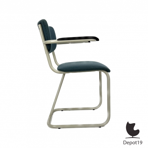 Gispen_style_Fana_metaal_Rotterdam_Paul_Schuitema_Originele_buisframe_stoel_Ontwerp_uit_jaren_40_3.jpg