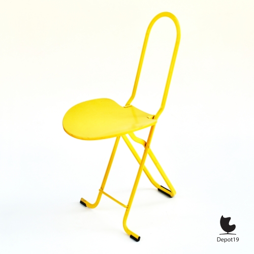 Foldable_yellow_Dafne_chair_by_Gastone_Rinaldi___Depot19_vintage_design_classics_VNTG_8.jpeg
