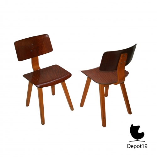 Joe_Atkinson_1960s_Thonet_style_chairs_cees_braakman_de_boer_gouda_alvar_Aalto_pagwood_pagholz_depot_19_5.jpg