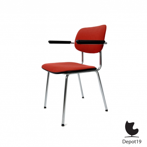 Gispen_Andre_Cordemeyer_1235_cirrus_red_chair_with_arms_1960s_1.jpg