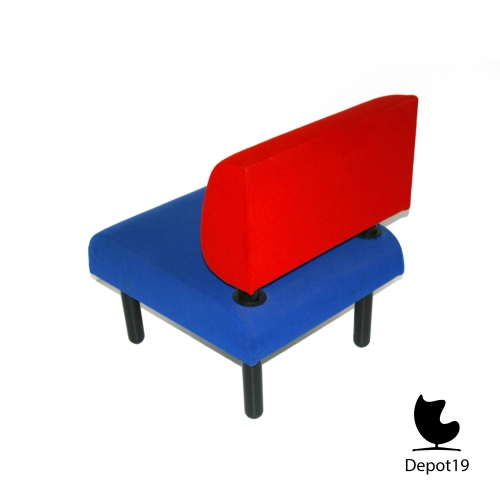 George_sowden_Ettore_sottsass_style__memphis_milaan_easy_chairs_depot_19_Olst_2.jpg