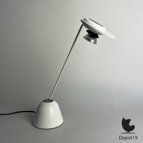 G_Medeot_Design_Hi_Fi_Luci_MFS_division_Italian_desk_lamp_1980s_4.jpg
