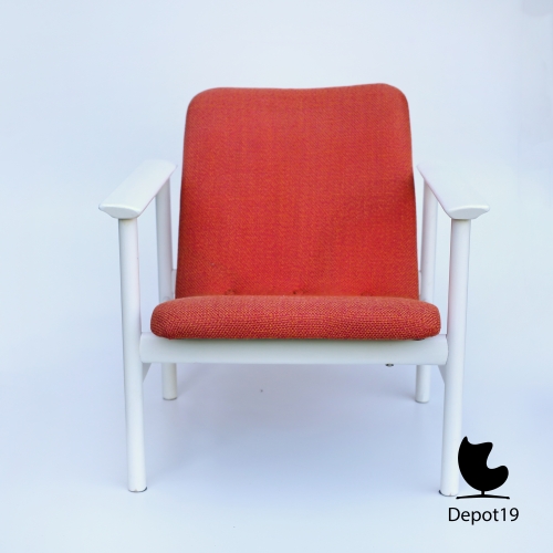 Vintage_MCM_Webe_lounge_chair_Louis_van_Teeffelen_style_White_orange_depot_19_2.JPG