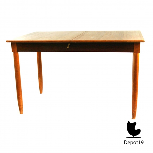 Large_Teak_Table_1960s__large_extendable_scandinavisch_design_dining_table_depot_19_4.JPG