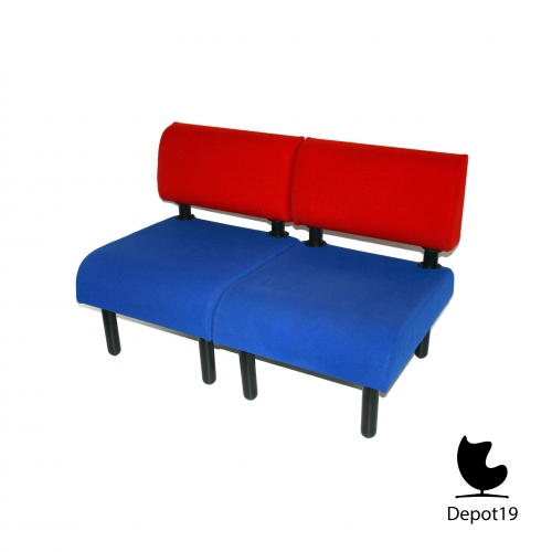 George_sowden_Ettore_sottsass_style__memphis_milaan_easy_chairs_depot_19_Olst_5.jpg