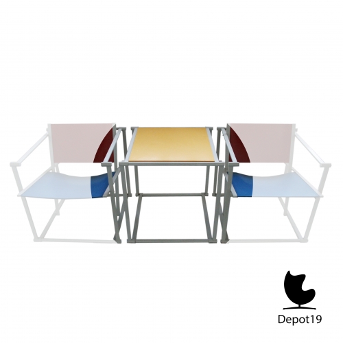 TM61_Table__Pastoe_Radboud_van_Beekum_design_White_frame_Rietveld_colors_4.jpg