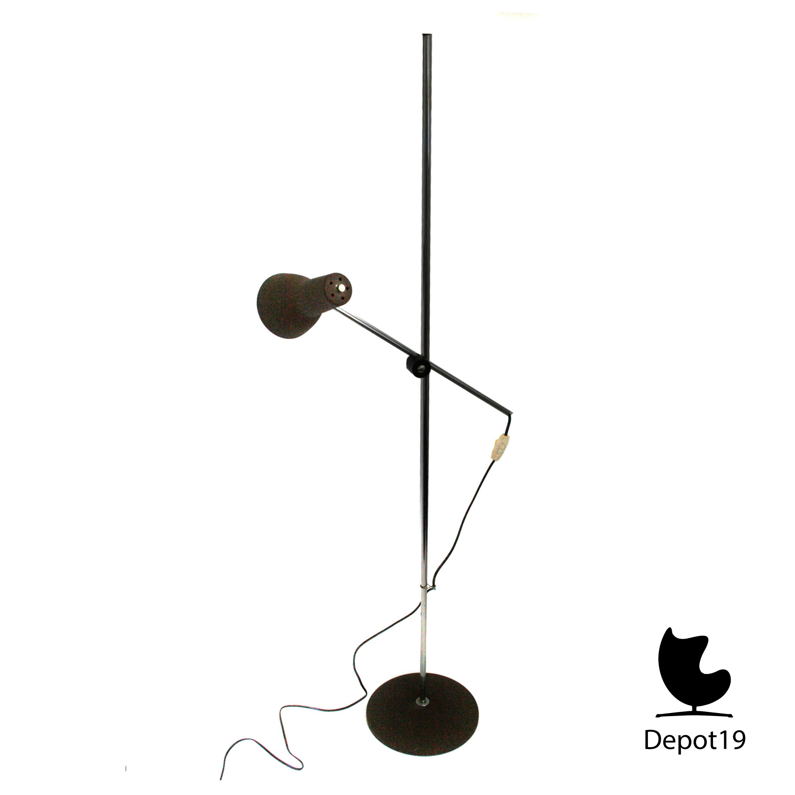 Jan Hoogervorst Anvia lamp bruine staande