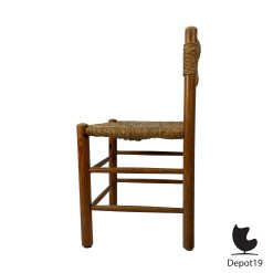 Alternative view of Perriand Sentou Dordogne stoel 1968