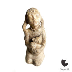 Klara_Sever_Austin_prod_inc_Girl_with_cat_sculpture_1975_1b