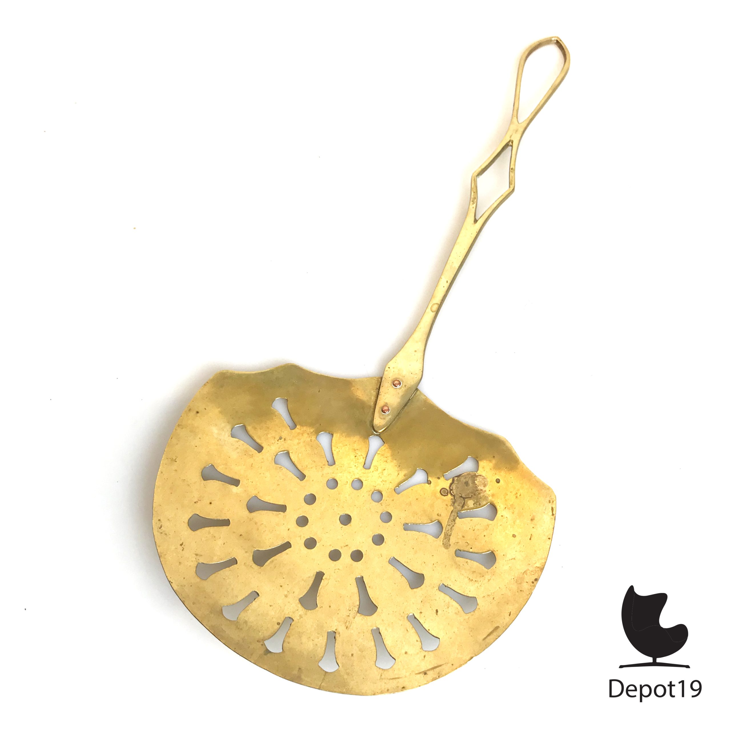 Antieke Nederlandse messing schuimspaan - Afbeelding 6