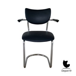 Gispen De Wit 3011-R stoel met armleggers 1960