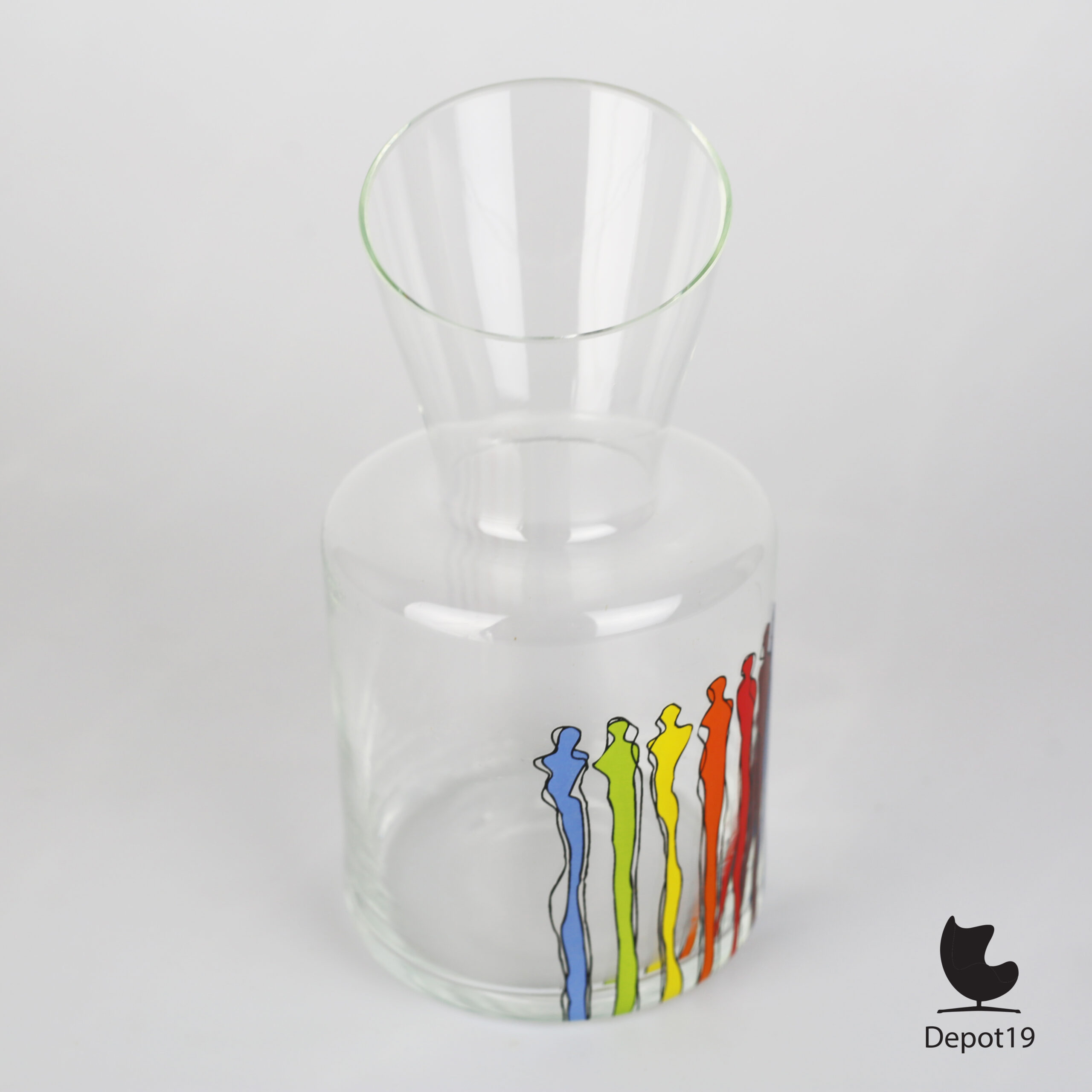 Corry Ammerlaan CAN karaf kleurrijke figuren Artihove ca 2000 2