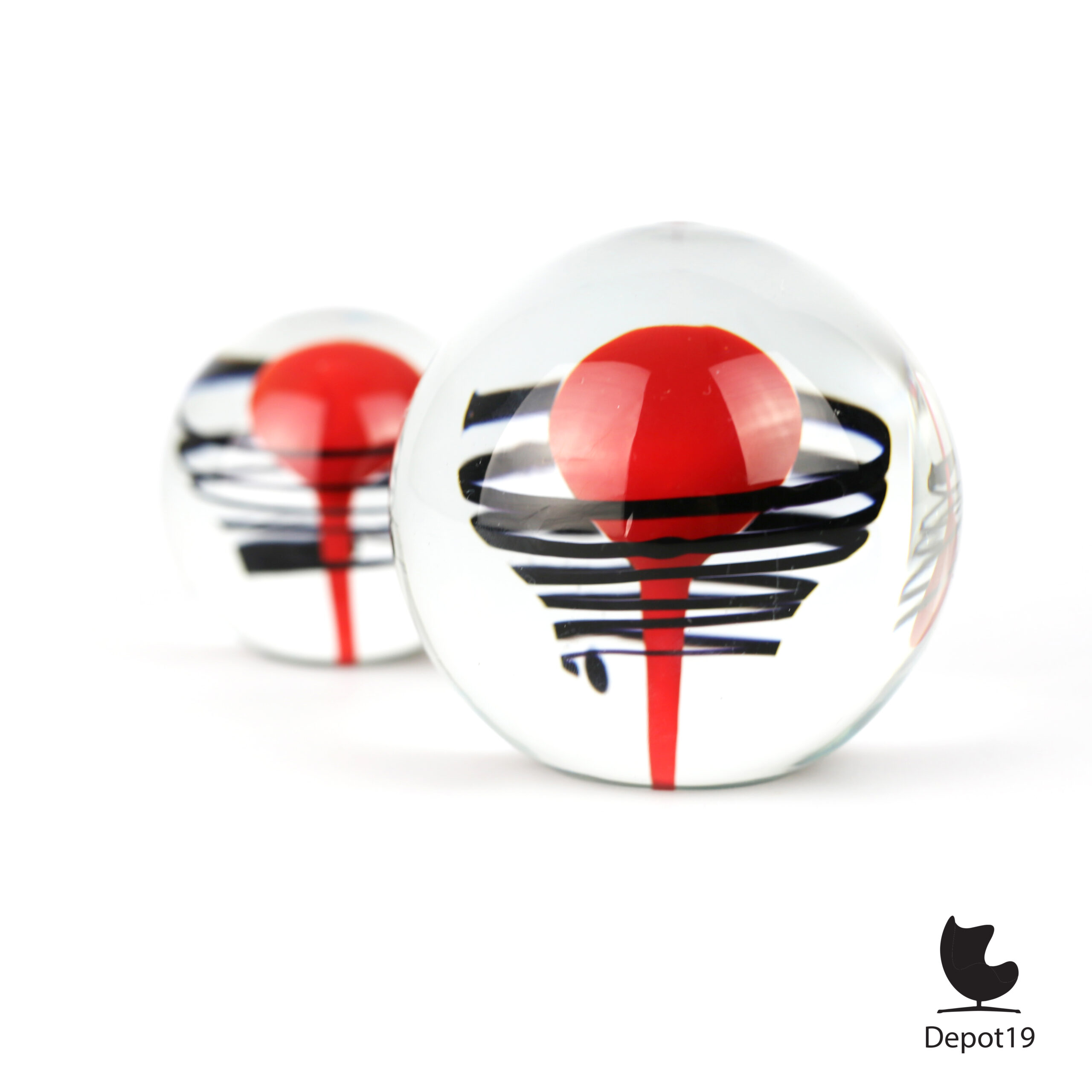 Jaroslav Svoboda Karlov paperweights glas set Tsjechie 2