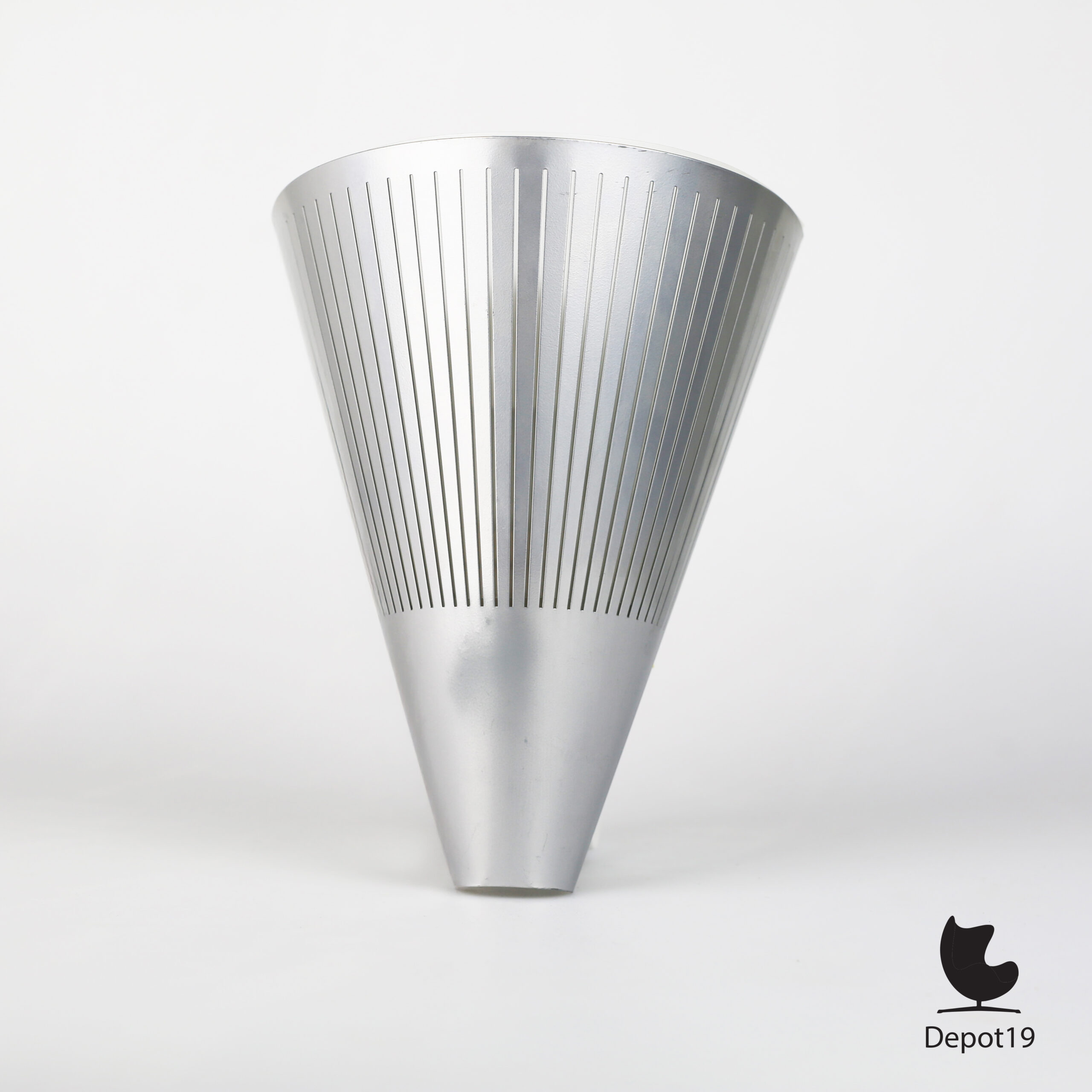 Klyka wandlamp IKEA Memphis stijl ca 1990s 4