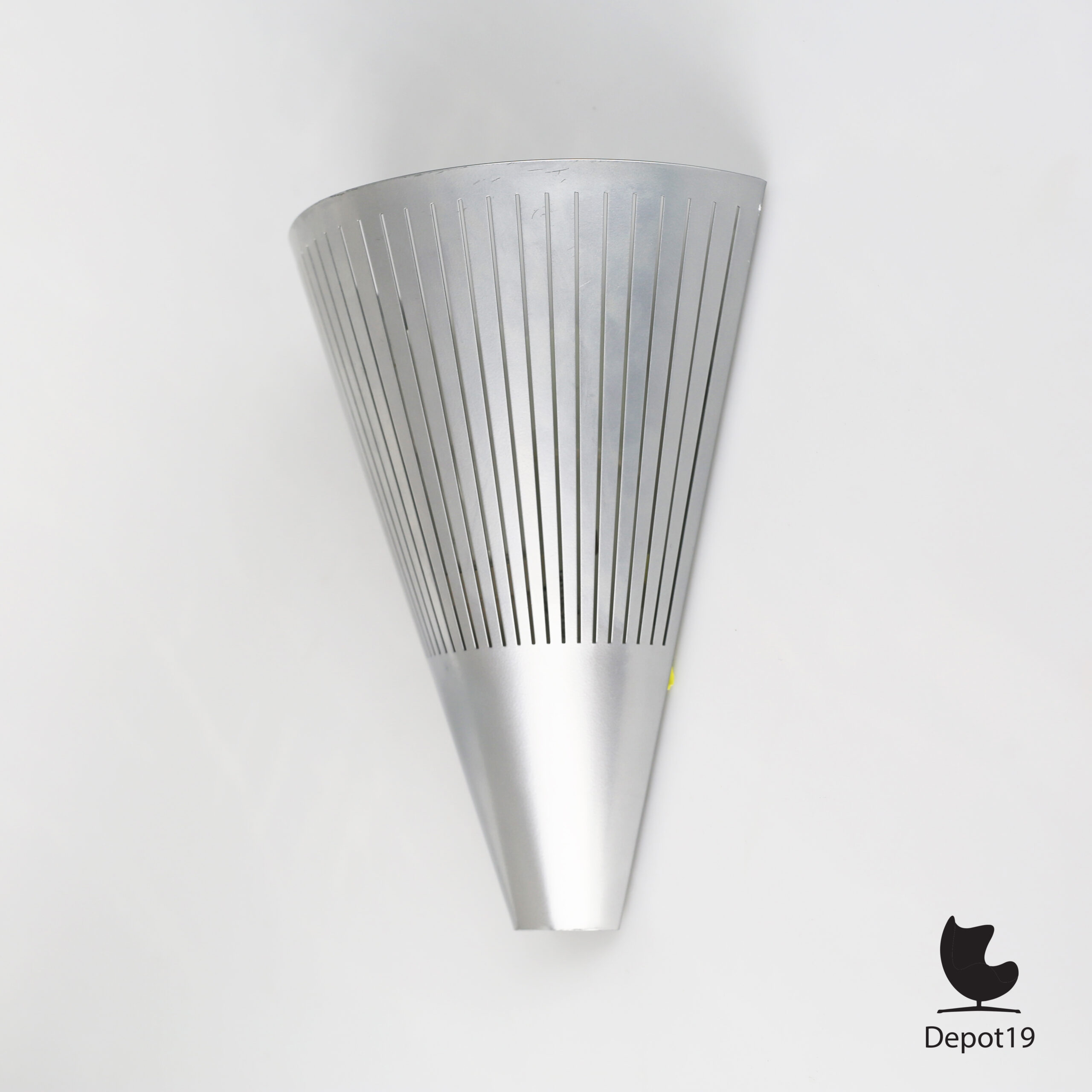 Klyka wandlamp IKEA Memphis stijl ca 1990s