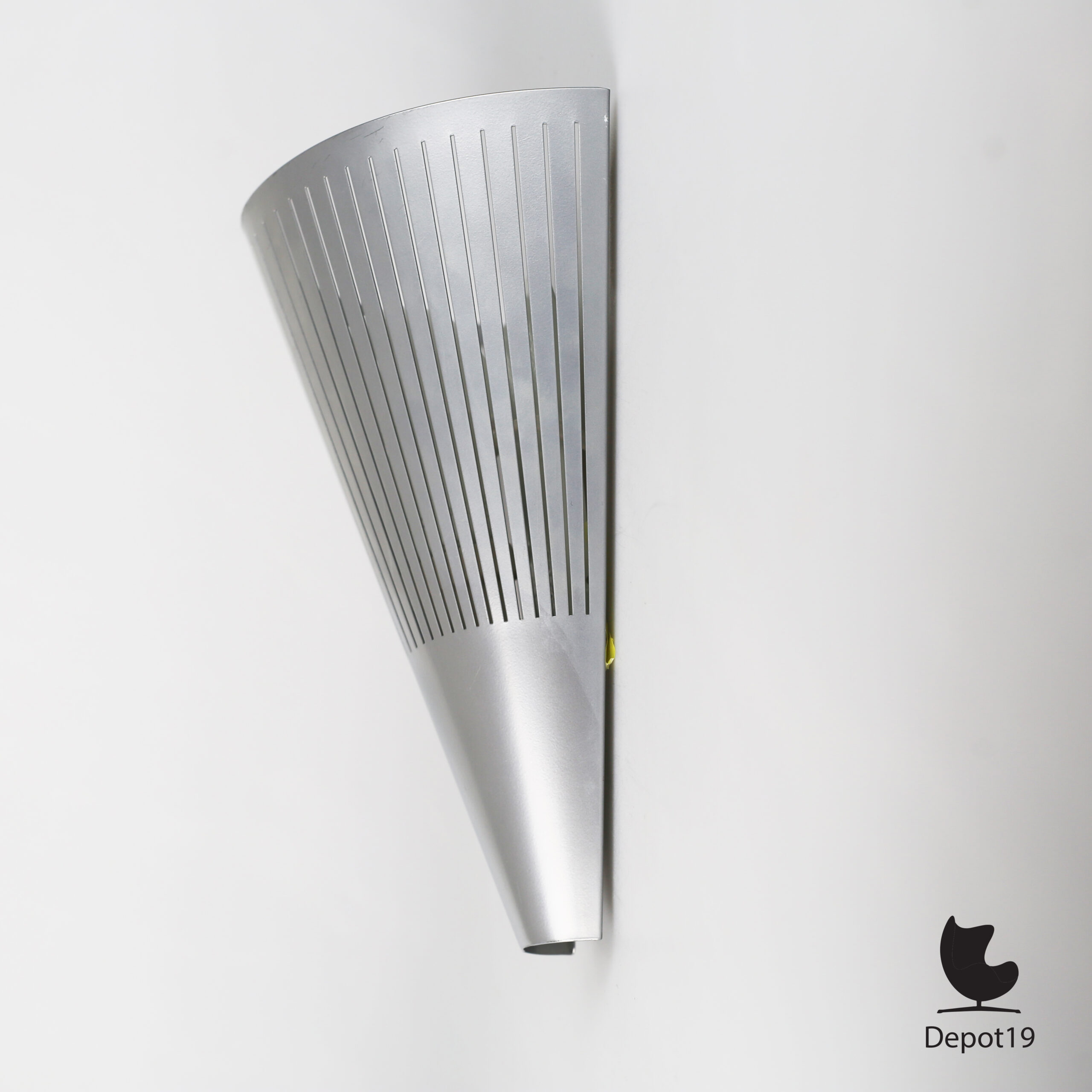 Klyka wandlamp IKEA Memphis stijl ca 1990s 1