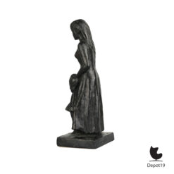 Leonardo Art Moeder kind gesigneerd bronsafwerking gips 1967 zijaanzicht