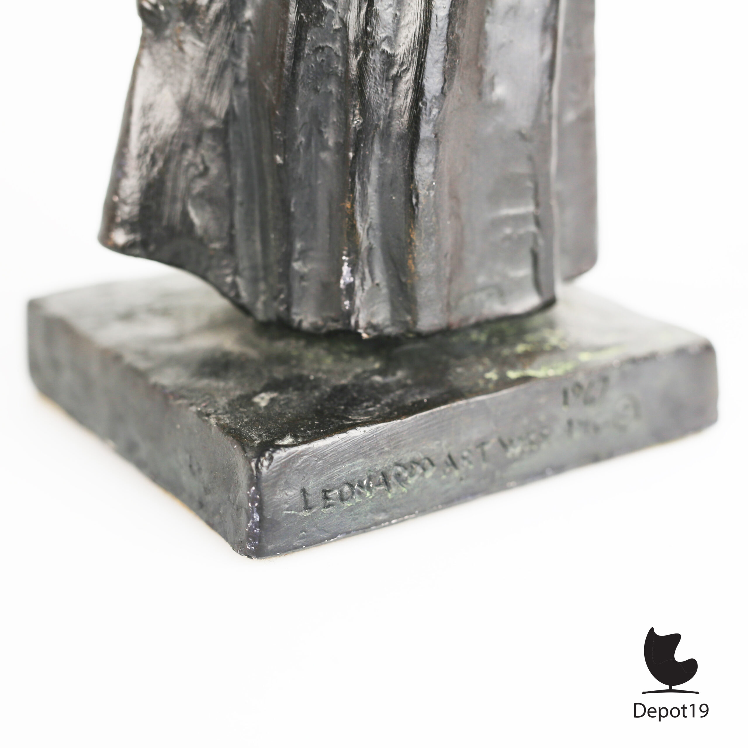 Leonardo Art Moeder kind gesigneerd bronsafwerking gips 1967 signature