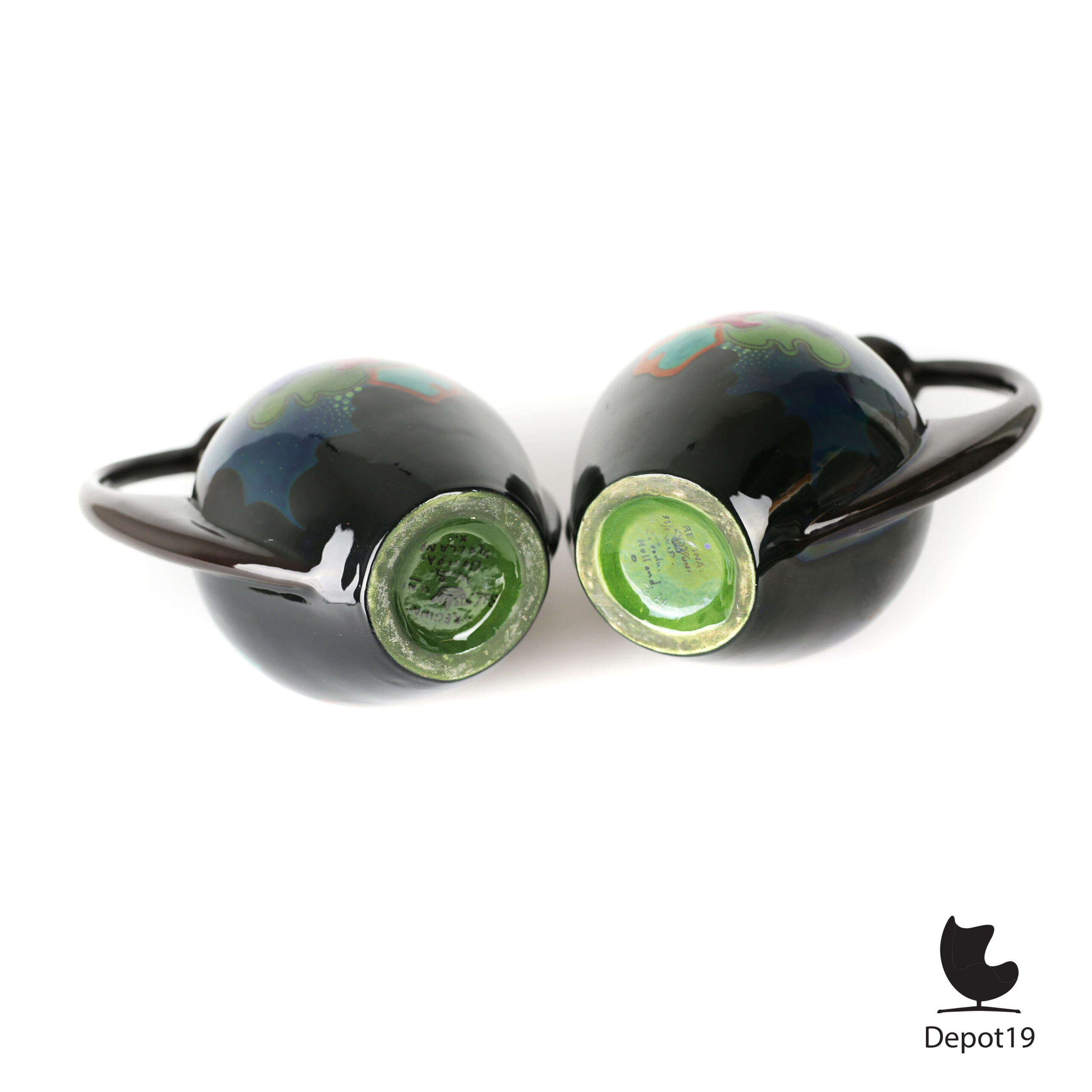 Regina Gouda 333 vazen set van twee Uni ca 1930