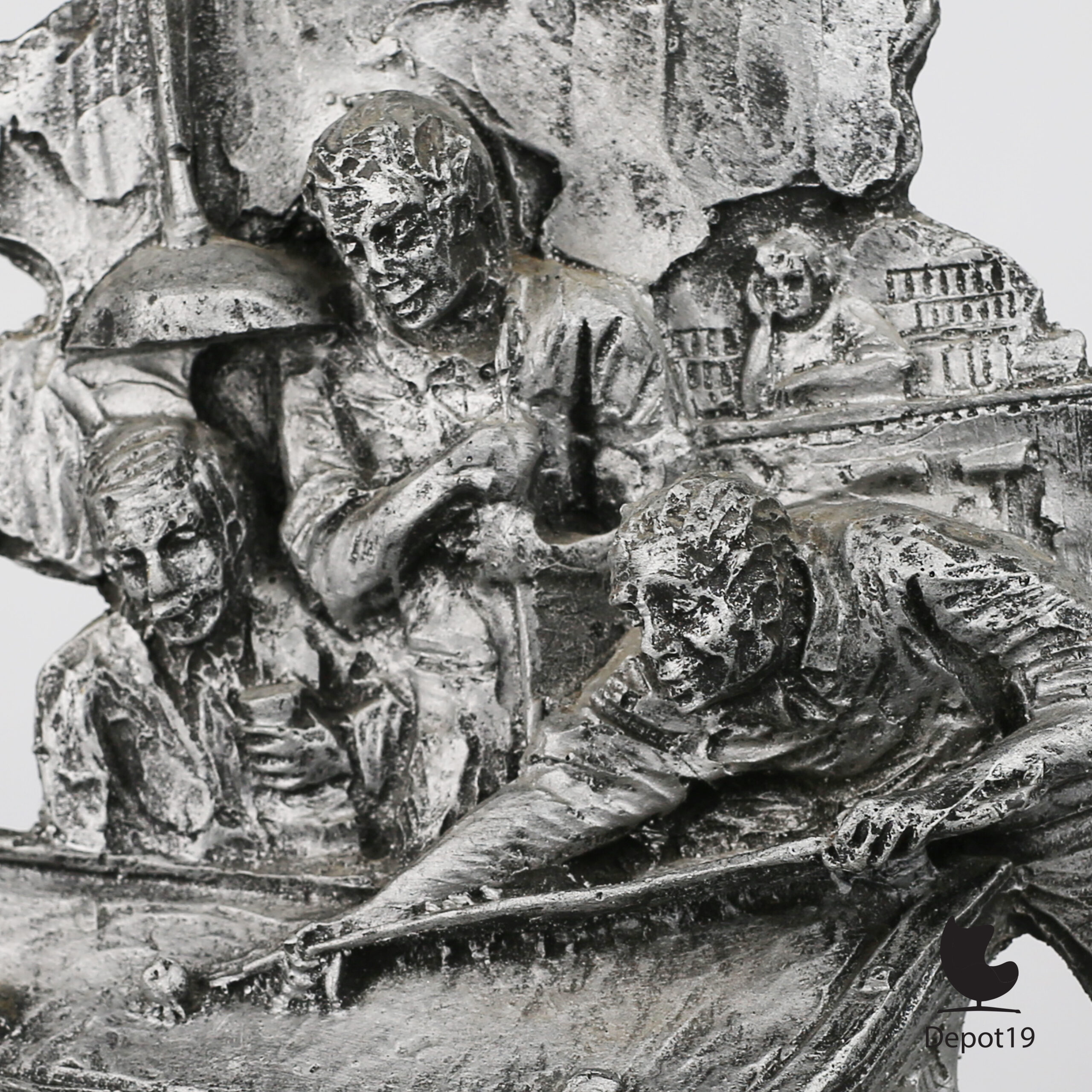 VBO Bar Biljartscene sculptuur Van Bergen Objects NL ca 1980 deatil 1