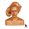 AA Fatimah Bali houten buste vrouw ca 1930–1940 2