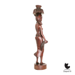 Balinees houtsnijwerk Fatimah style vrouw met mand ca 1950 2