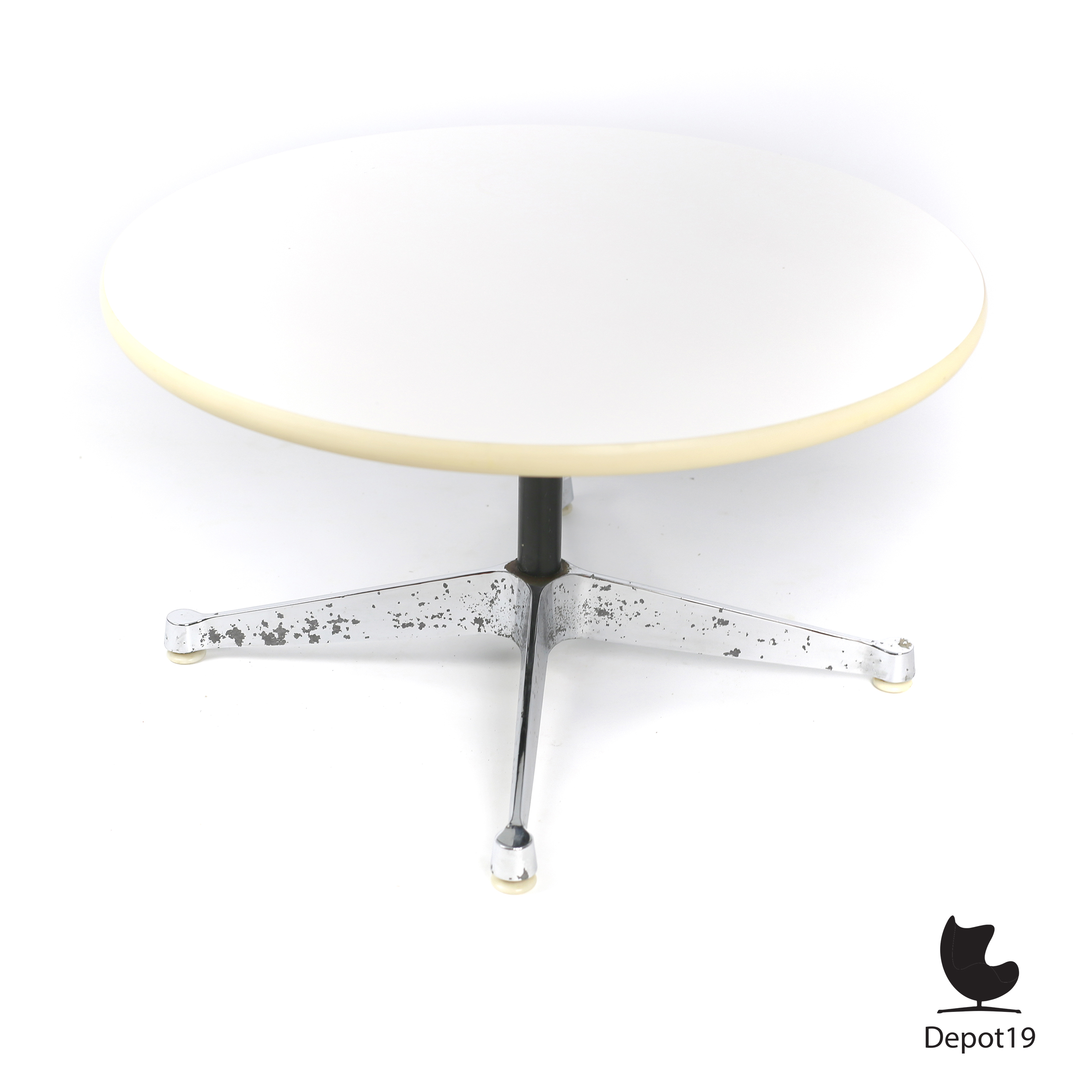 Eames Contract Base Salontafel Vitra Wit laminaat ca 1975 6