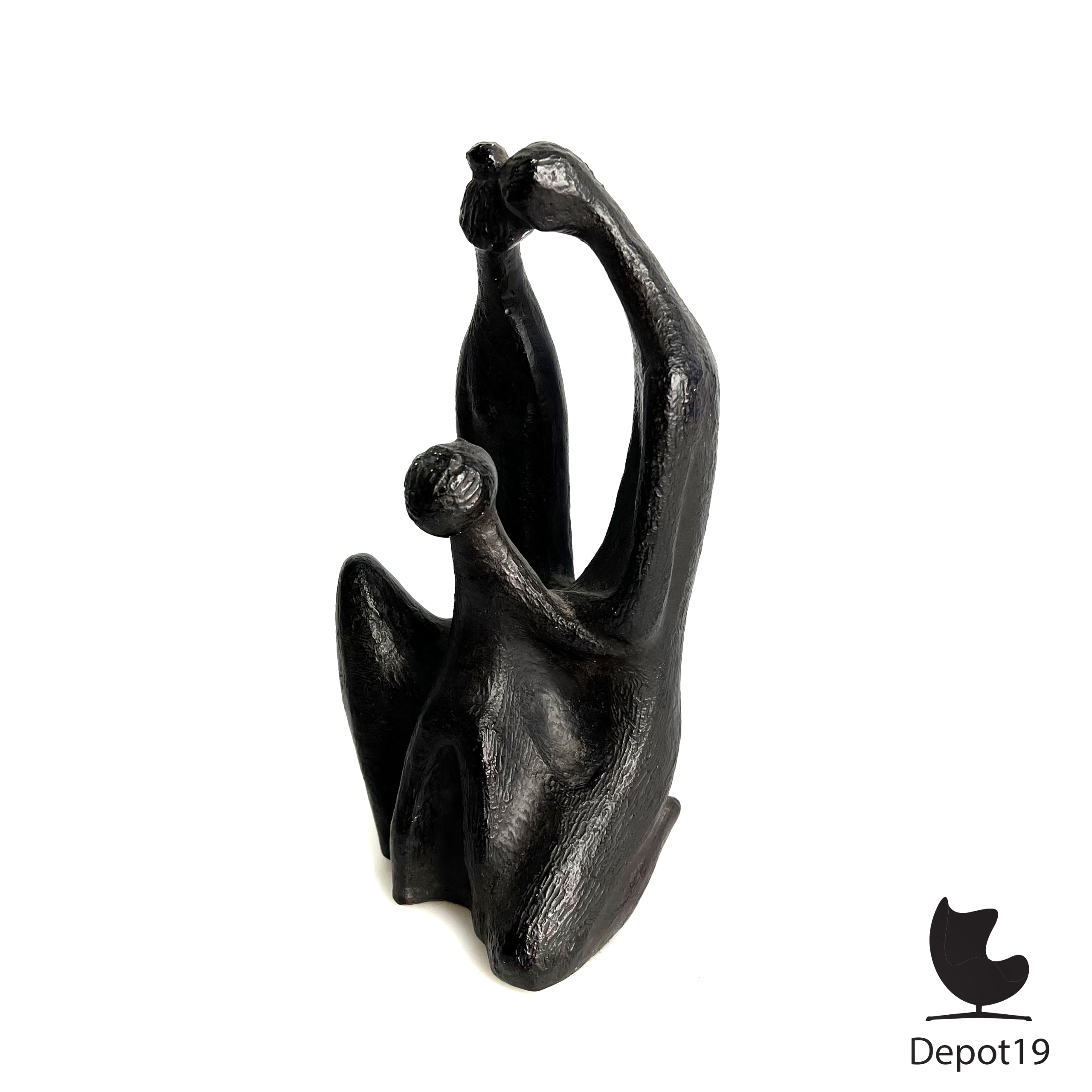 Sculptuur Klara Sever Austin prod inc Familie