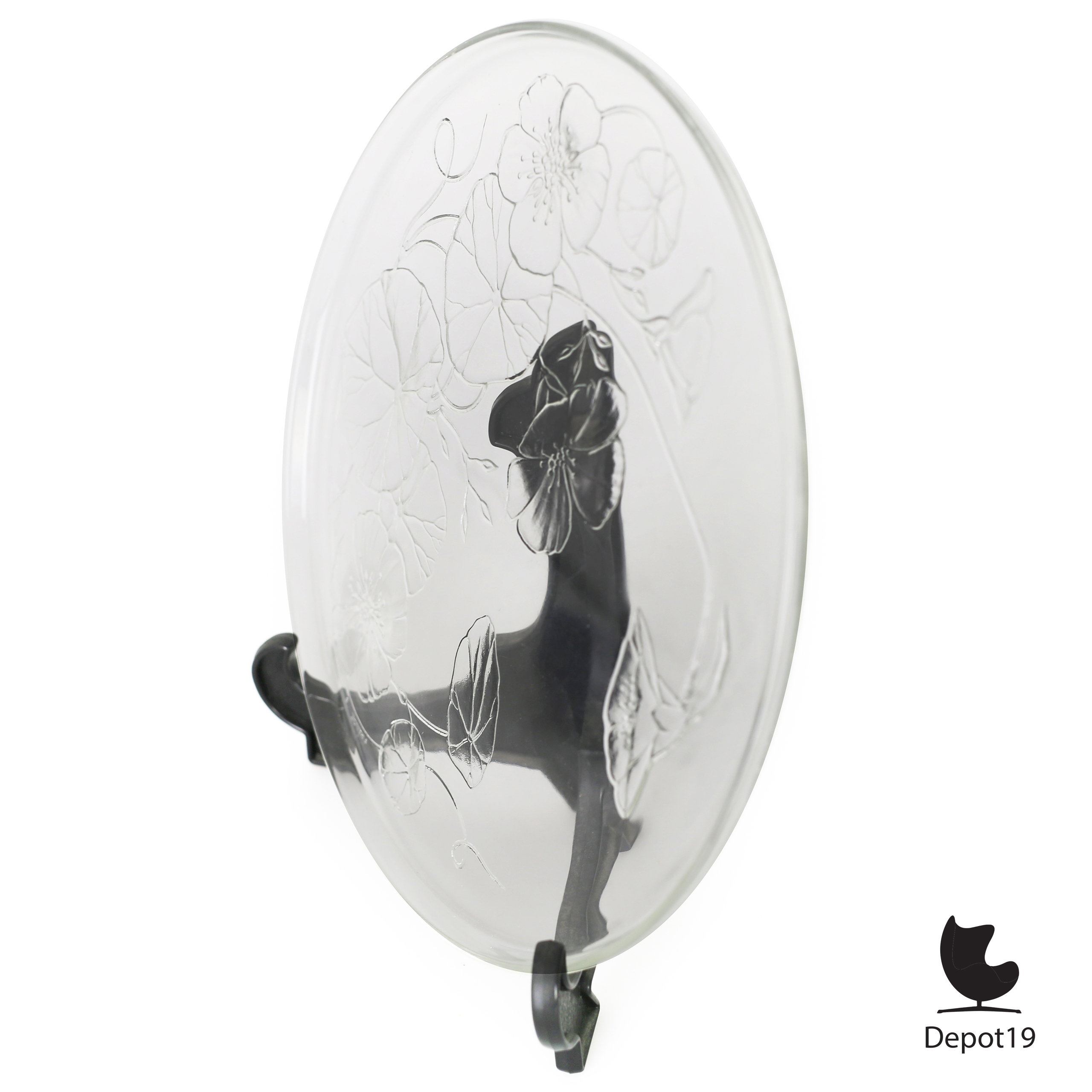 Luminarc Capucine schaal in René Lalique-stijl 1980s 3