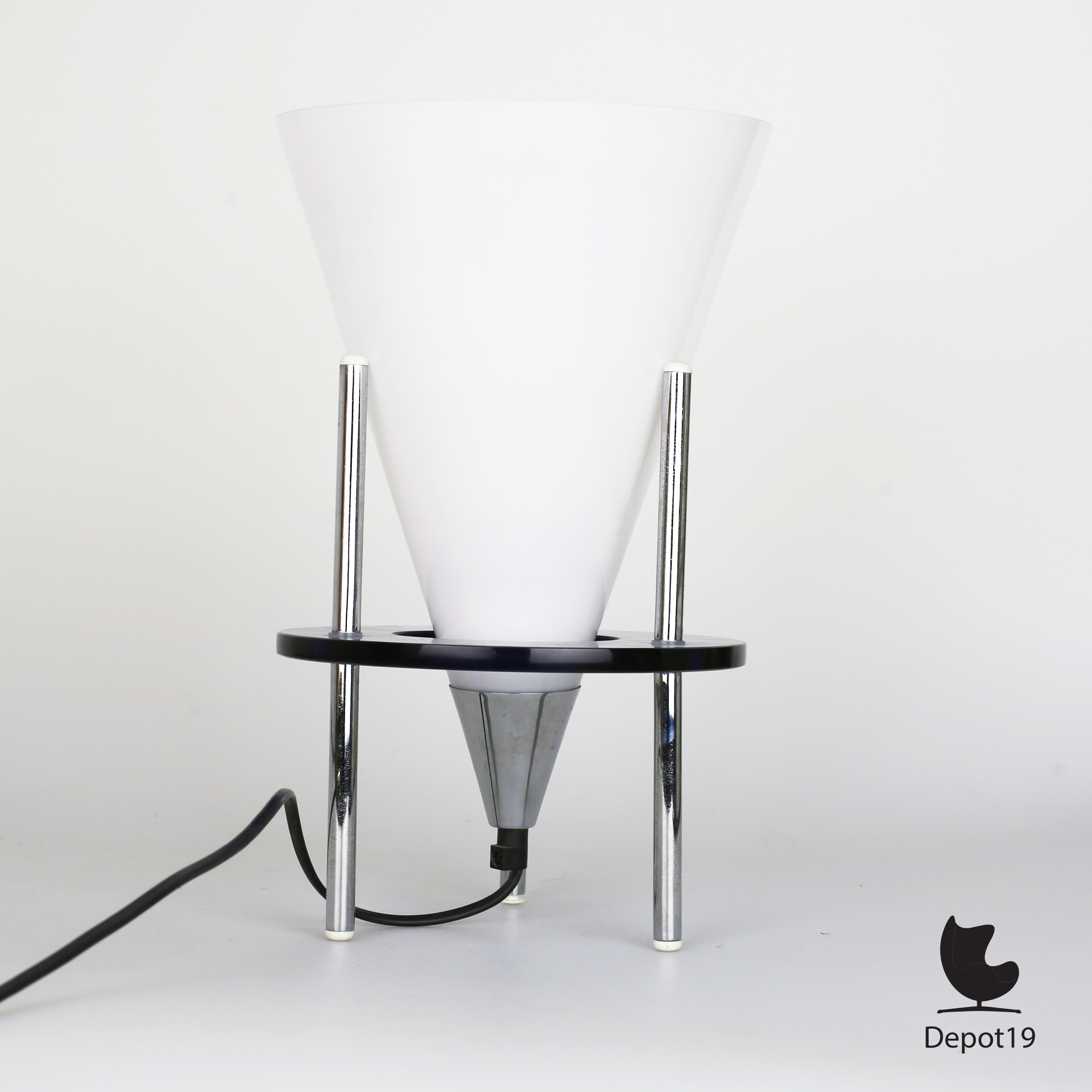 Rodolfo Dordoni stijl tafellamp Fontana Arte look Italië 1980s 4